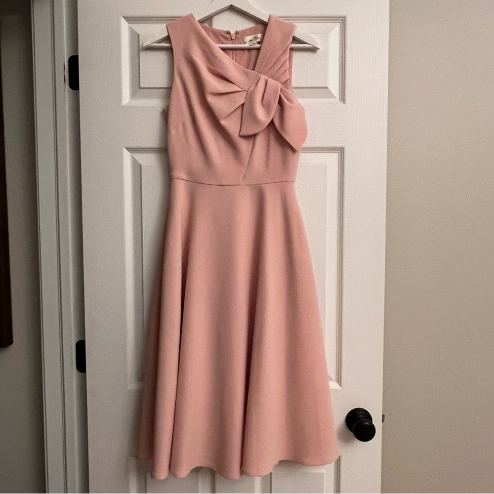 Light pink wedding guest dress size 0 - Picture 2 of 3